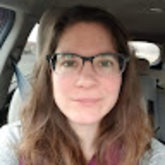 Meet your Posher, Ali - Picture 2 of 2